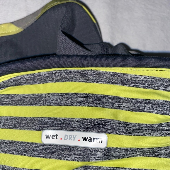 Lululemon Speed up Shorts - Picture 6 of 7